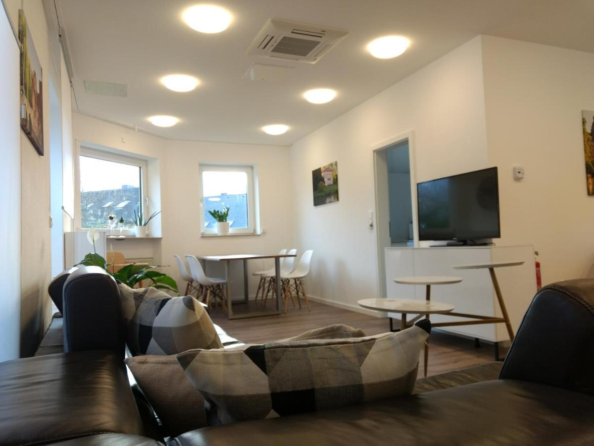 Strietpartment - 2 Schlafzimmer, Viel Raum Und Ruhe Aschaffenburg Exteriör bild